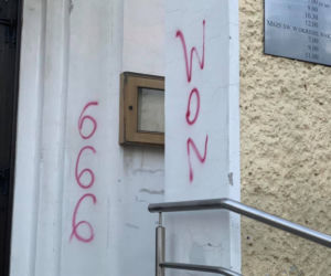 Opole: Kościół ZAATAKOWANY! WON! 666 [ZDJĘCIA]