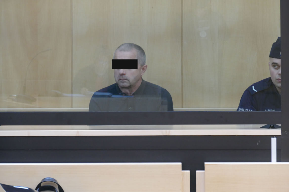Zazdrosny mąż zadźgał moją kochankę i chciał mnie zabić