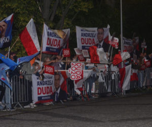 Duda na czele, Trzaskowski zyskuje