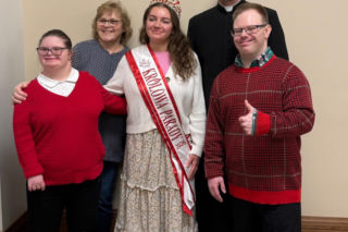 Królowa Parady 3 Maja na spotkaniu Wspólnoty Wiara i Światło