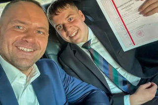 Gwiazdy pochwaliły się świadectwami dzieci