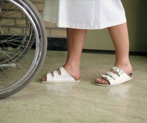 Niepełnosprawny pielęgniarska szpital wózek inwalidzki