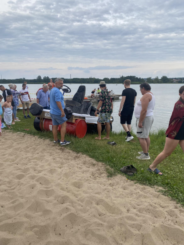 Kraśnickie Mistrzostwa w Pływaniu na Byle Czym