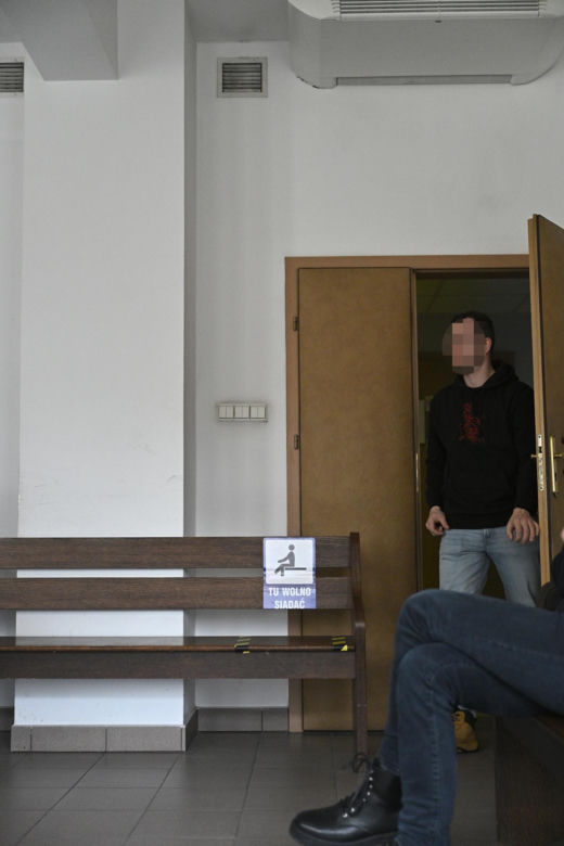 Sprawa pobicia ojca Viki Gabor trafiła do sądu. Uczestnik bójki na ulicy przekonuje, że musiał użyć gazu, bo się wystraszył 
