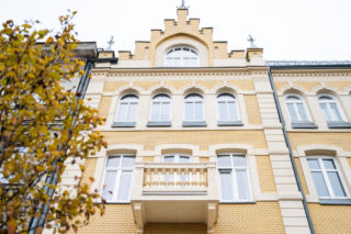 Zabytkowa kamienica przy ul. Targowej 62