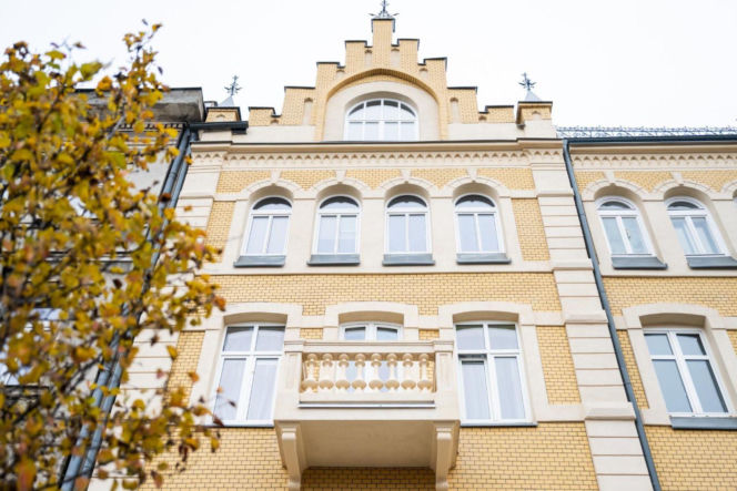 Zabytkowa kamienica przy ul. Targowej 62