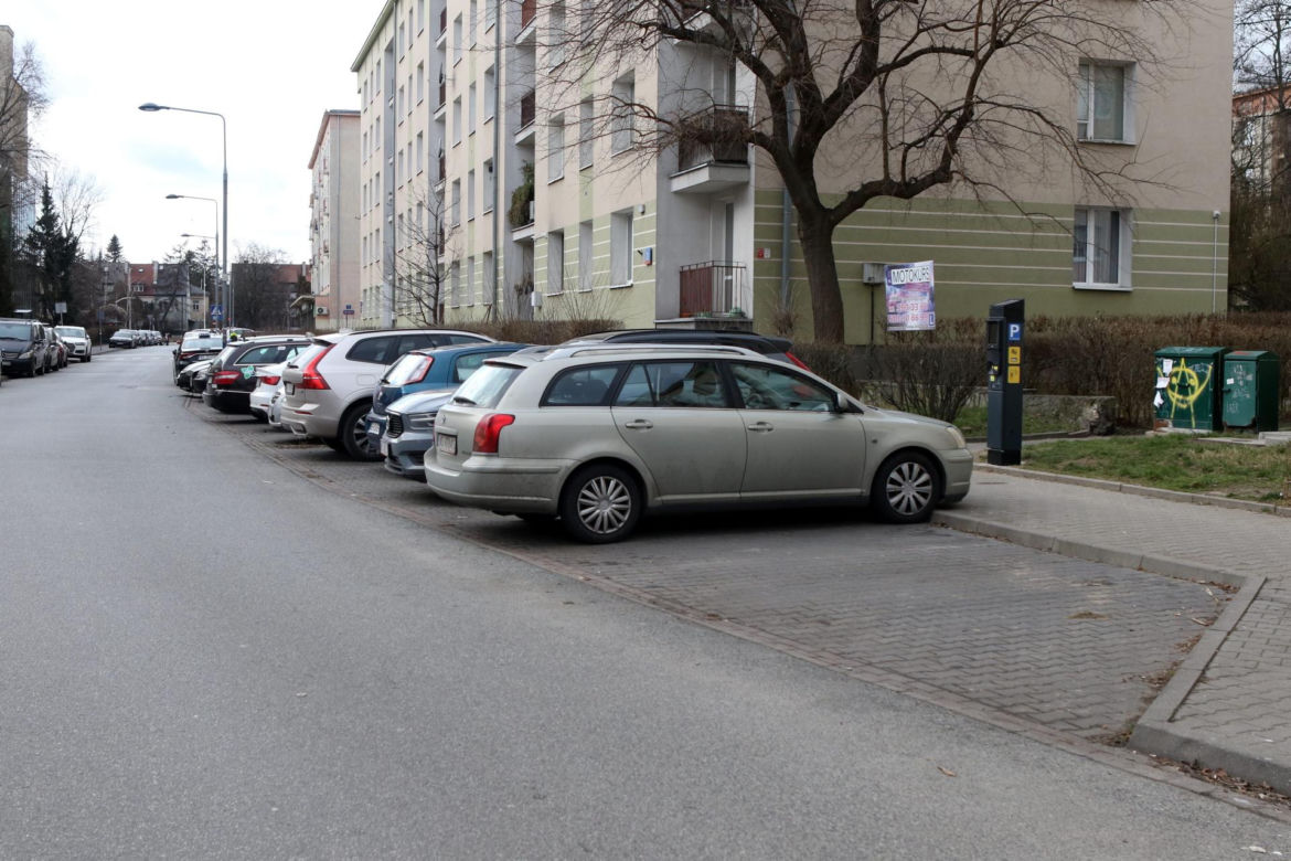  Strefa Płatnego Parkowania w Warszawie. Cud na Mokotowie. Tak wyglądał pierwszy dzień po włączeniu parkometrów