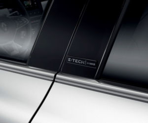 Renault Clio E-Tech Hybrid i Renault Captur E-Tech Plug-in Hybrid