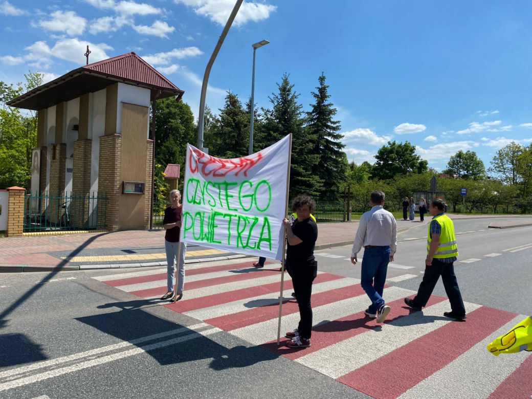 Powiat siedlecki: mieszkańcy gminy Wiśniew sprzeciwiają się budowie asfaltowni