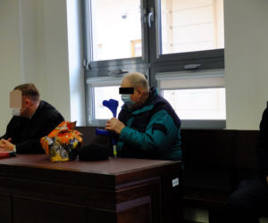 Przed śmiercią z rąk męża uratowała ją narzuta