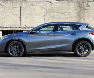 Infiniti Q30 Sport 2.0 Turbo AWD