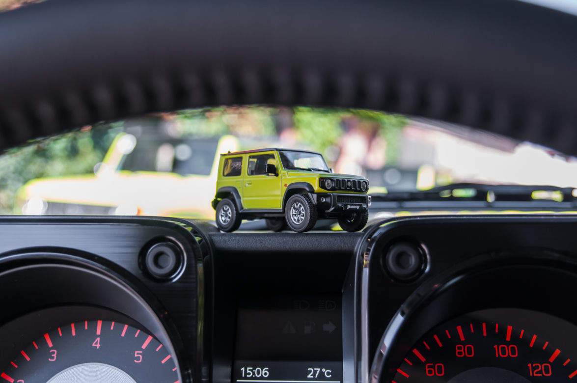 Suzuki Jimny 1.5 102 KM 4WD XLED