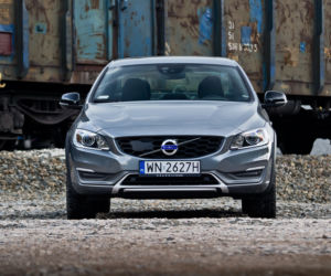 Volvo S60 Cross Country D4 AWD Summum