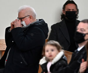 Lech Wałęsa na niedzielnej mszy