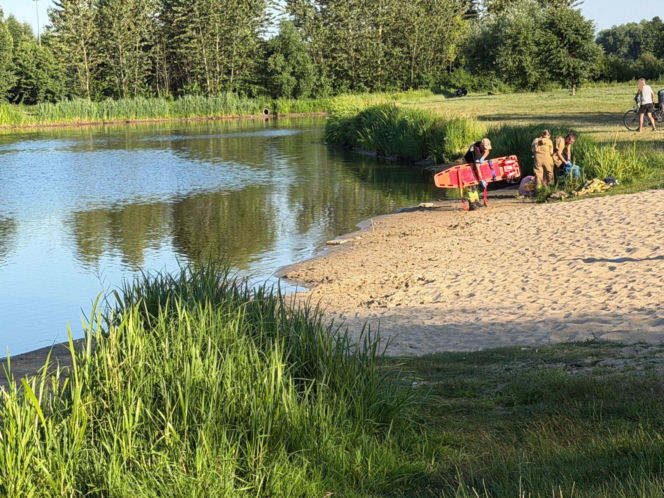 6-latka pod wodą pod Otwockiem