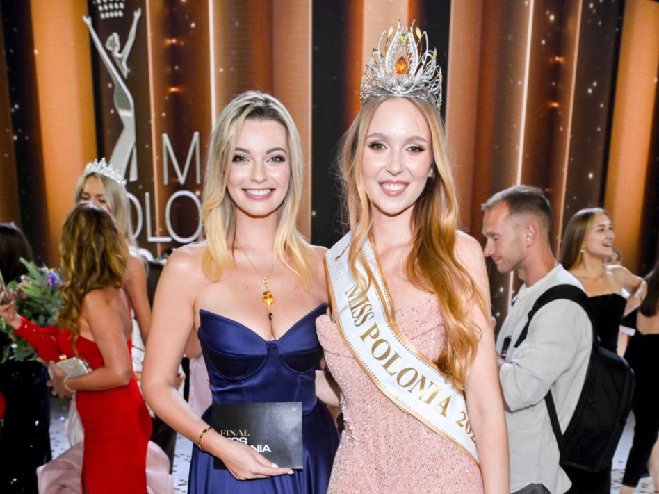 Karolina Bielawska, Maja Todd