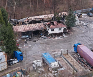 Potężny pożar hali w Warszawie. Wszystko spłonęło, zostały tylko zgliszcza