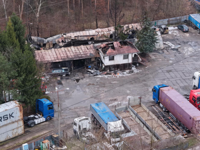 Potężny pożar hali w Warszawie. Wszystko spłonęło, zostały tylko zgliszcza