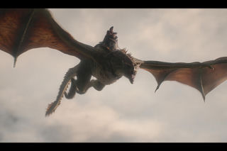 Harry Collett jako książę Jacaerys Velaryon na Vermaxie podczas bitwy w Gardzieli