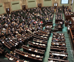 Sejm wybrał 15 sędziów do KRS! Wśród wybranych dobrze znany sędzia