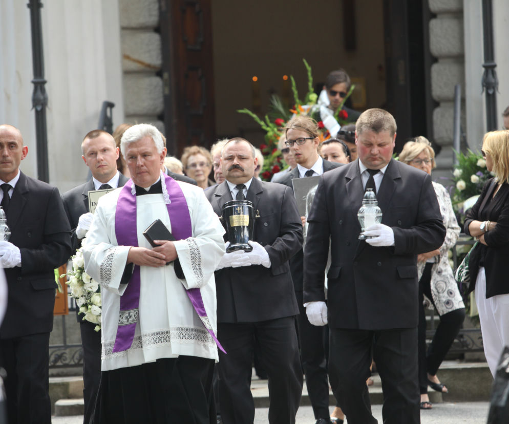 POGRZEB MONIKI DZIENISIEWICZ - OLBRYCHSKIEJ W ŁODZI.