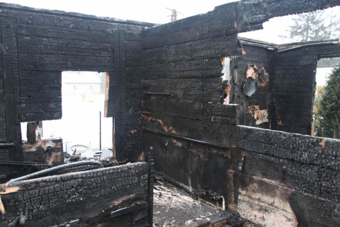 Ratowała sąsiadów z pożaru, osierociła synka. Tragedia na Mazowszu