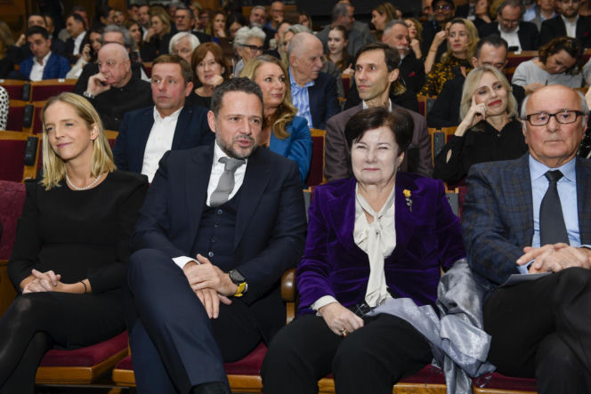 Hanna Gronkiewicz-Waltz zachwyca na zdjęciu sprzed lat! Wygląda niczym gwiazda kina lat 70.