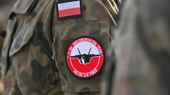 Szef MON nie krył dumy. Pierwsze F-35 już w kraju
