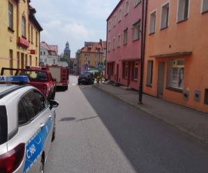 Kamień Krajeński: Koszmarny wypadek! Zderzenie aut i potrącenie. Ranne małe dziecko