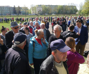 Sad edukacyjny na Antoniuku oficjalnie otwarty. Miasto rozdało tysiąc drzewek owocowych [ZDJĘCIA, AUDIO]
