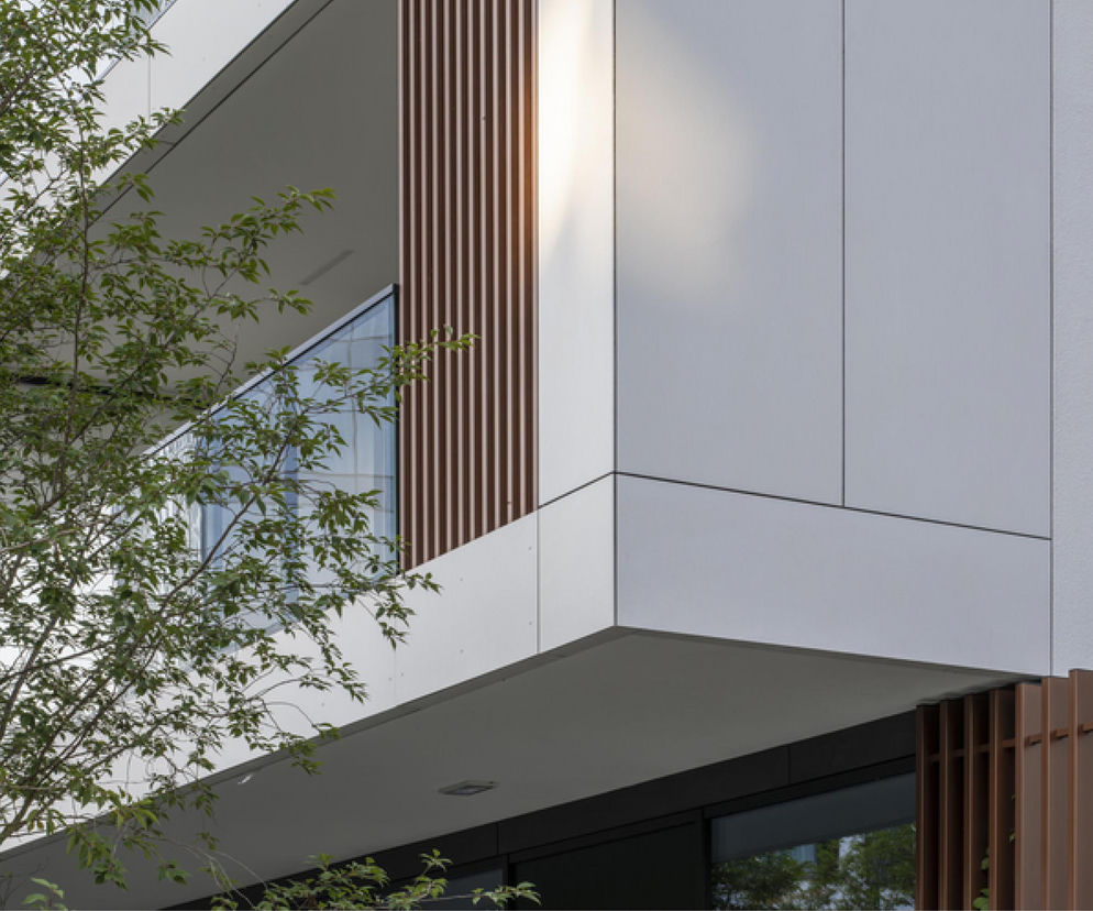 Wybór okładziny elewacyjnej w systemie wentylowanym