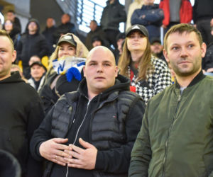 PRES Grupa Dewloperska Toruń - Abramczyk Polonia Bydgoszcz, zdjęcia kibiców i zawodników z pożegnania Adriana Miedzińskiego