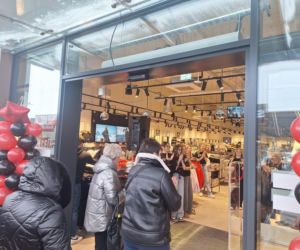 Na to czekały tysiące tarnogórzan. Park handlowy S1 w Tarnowskich Górach w końcu otwarty. Promocje i DJ rozkręcają to miejsce