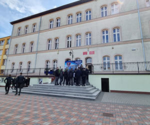 Koledzy żegnają swoją Madzię. Cześć Jej pamięci!. Łzy, rozpacz i niezrozumienie. Nie tak miał wyglądać koniec roku szkolnego [ZDJĘCIA]