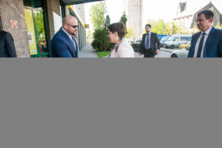 Co ostatnio czytała premier Szydło?! Szefowa rządu w Super Expressie