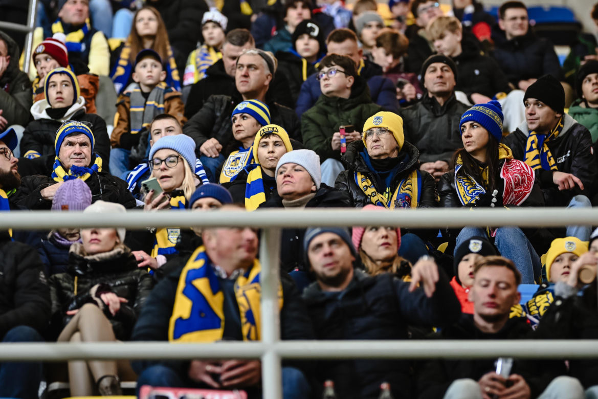 Arka Gdynia - Lech Poznań: Zdjęcia kibiców z meczu 15. kolejki PKO BP Ekstraklasy