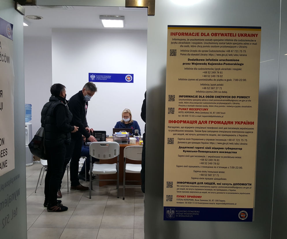 Punkt informacyjny dla Ukraińców na dworcu w Bydgoszczy