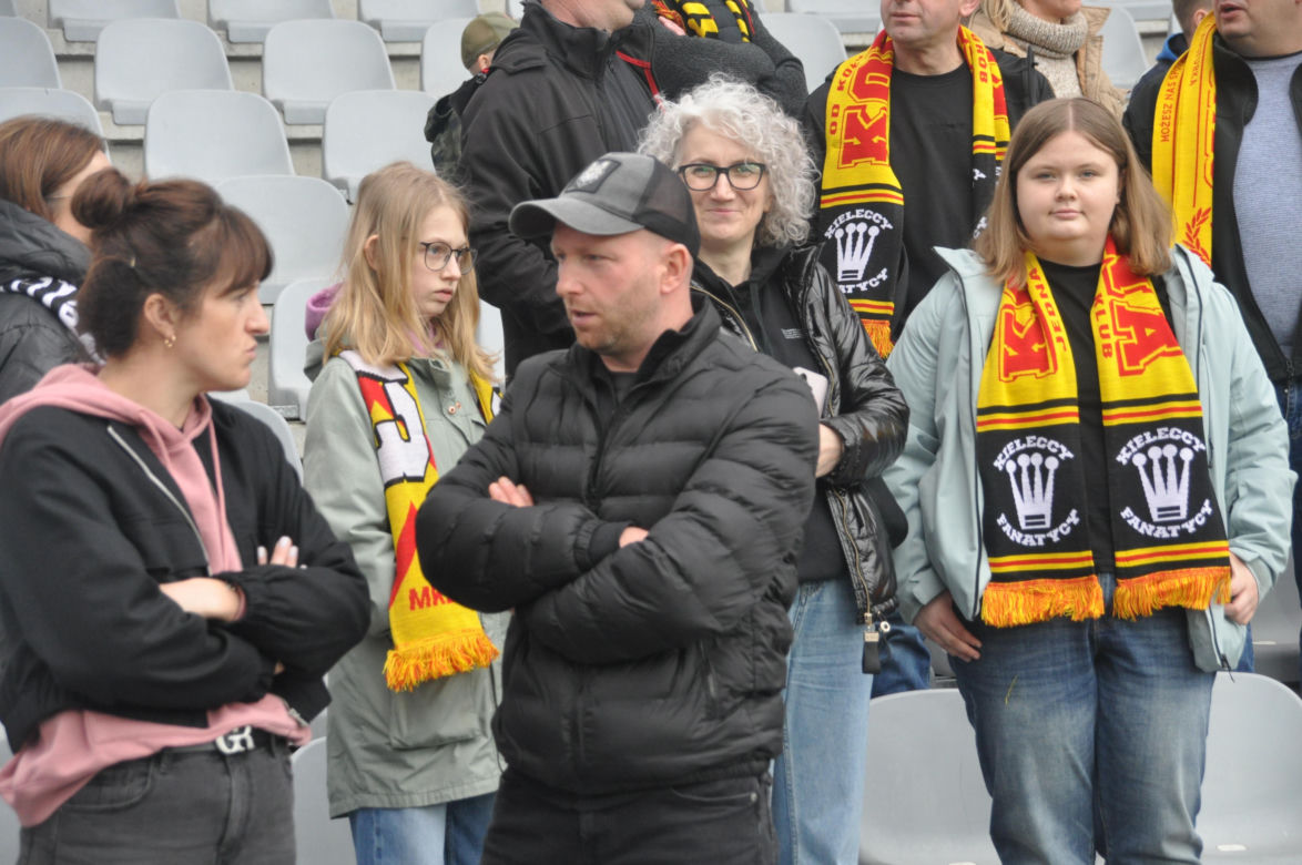 Tak dopingowali kibice na meczu Korona Kielce - Radomiak Radom