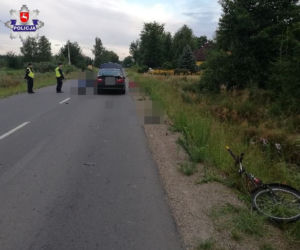 Kozubata: Rowerzysta ZGINĄŁ pod kołami BMW. MAKABRYCZNY wypadek o poranku [ZDJĘCIA]