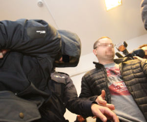 Miłosz Sz. właściciel Escape Roomu doprowadzony do sądu