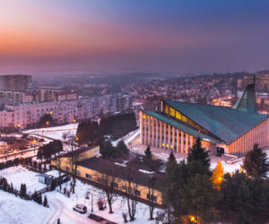 Tymi zdjęciami Nowej Huty zachwyca się cała Polska! [GALERIA ZDJĘĆ]