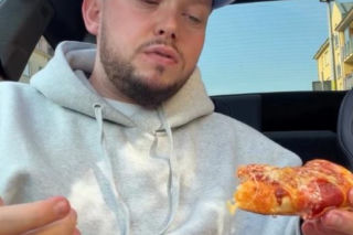 Książulo tłumaczy się z pizzy