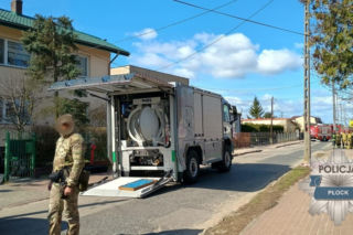 Akcja służb przy ul. Zielonej w Płocku