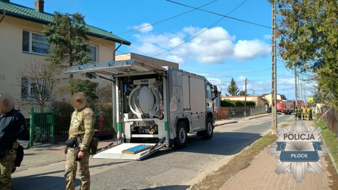 Akcja służb przy ul. Zielonej w Płocku