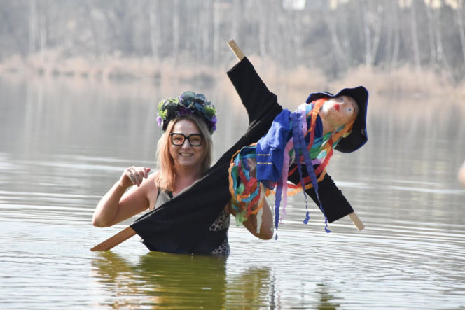 Królowe lodu i lodowi wojownicy pożegnali zimę. Marzanna wylądowała w głębinach!