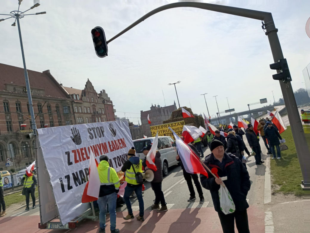 Protest rolników w Pomorskiem. Blokady na drogach krajowych i w centrum Gdańsk