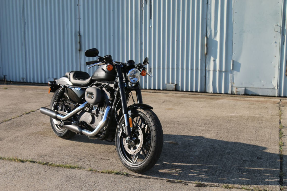 Harley-Davidson Roadster