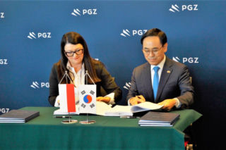 4 umowy wykonawcze Bumar-Łabędy