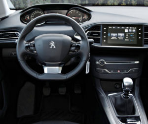 Honda Civic Tourer vs. Peugeot 308 SW