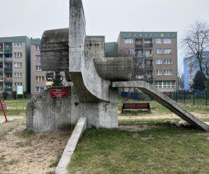 Betonowa zjeżdżalnia w Tychach